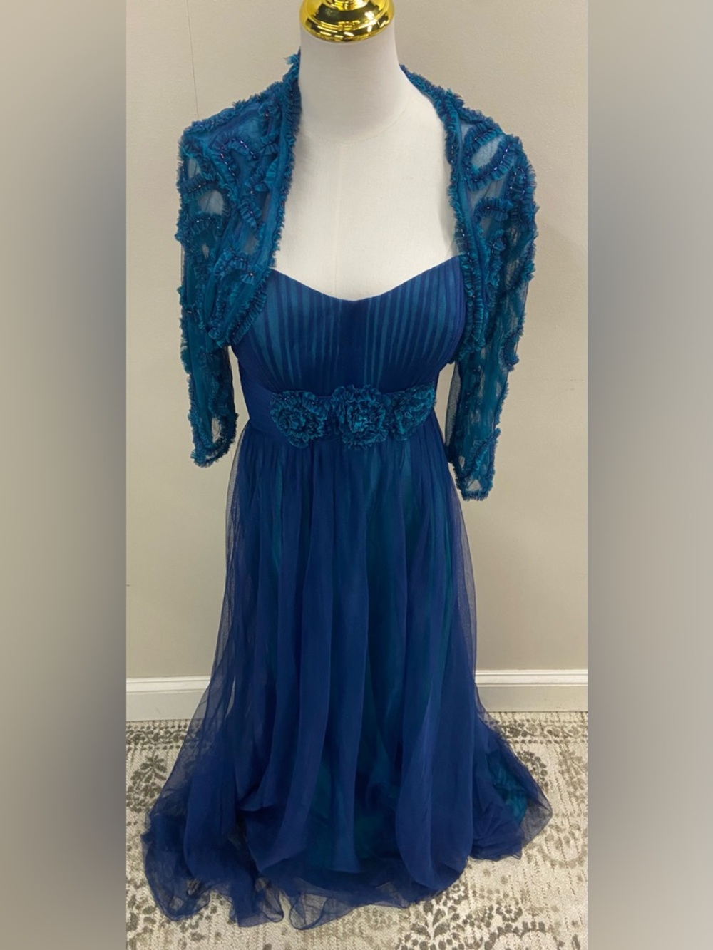 Elegant Teal Blue Evening Gown with Embellished Bolero - Picture 2 of 6